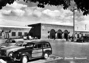 stazione vecchia foto