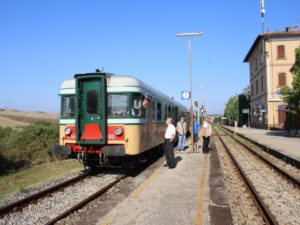 Nature-Train-in-Chiusi